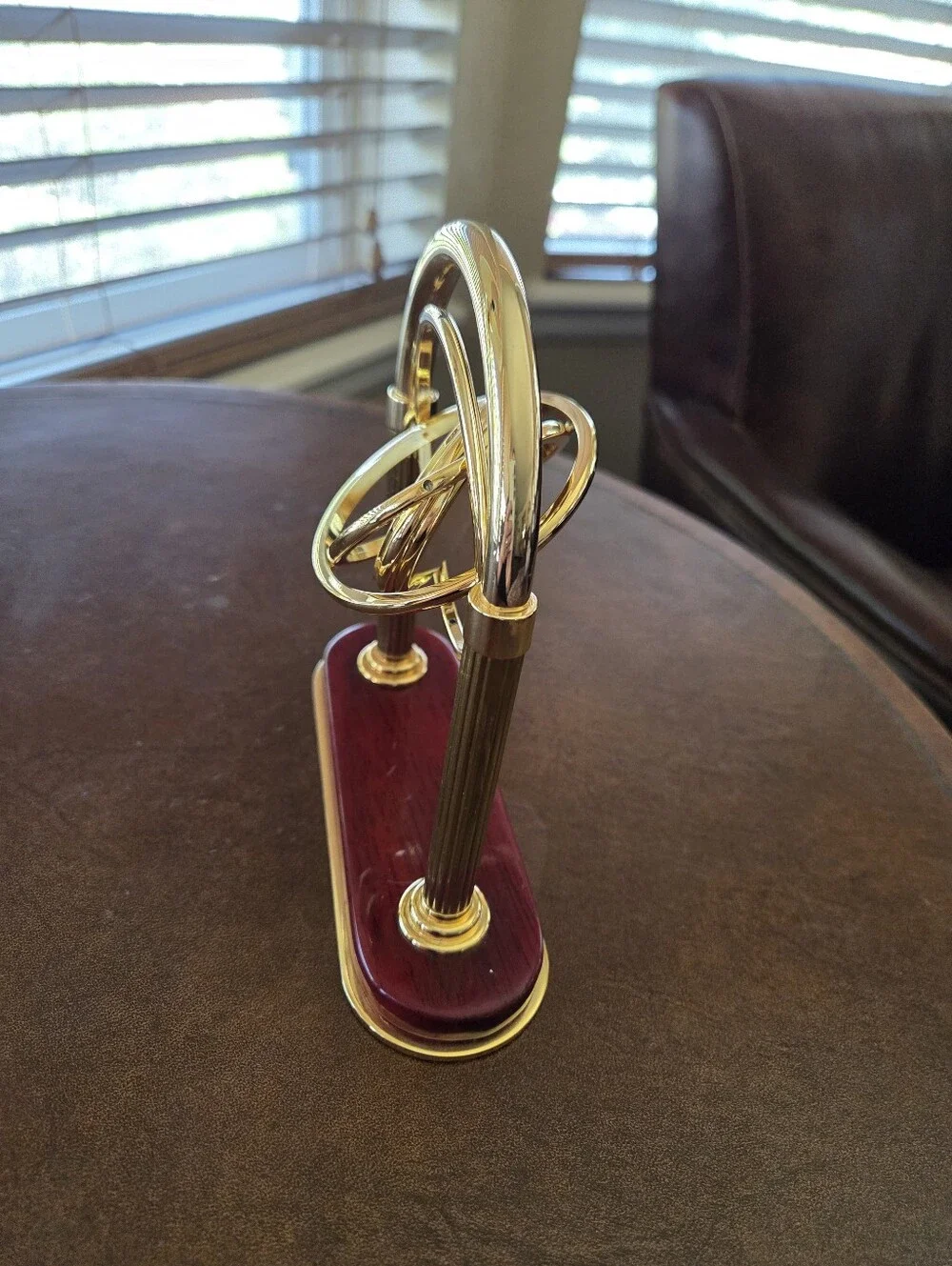 Howard Miller Maritime Gimbal Clock With Rosewood Base